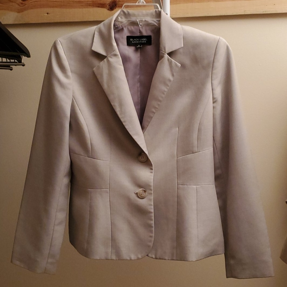 Gray blazer